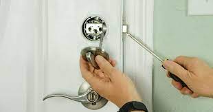 Provide 100% Security to Your Residence by Installing Advanced Security Locks of Top Companies