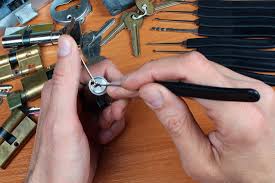 Choosing the Best Lock Pick Set in Myrtle Beach SC