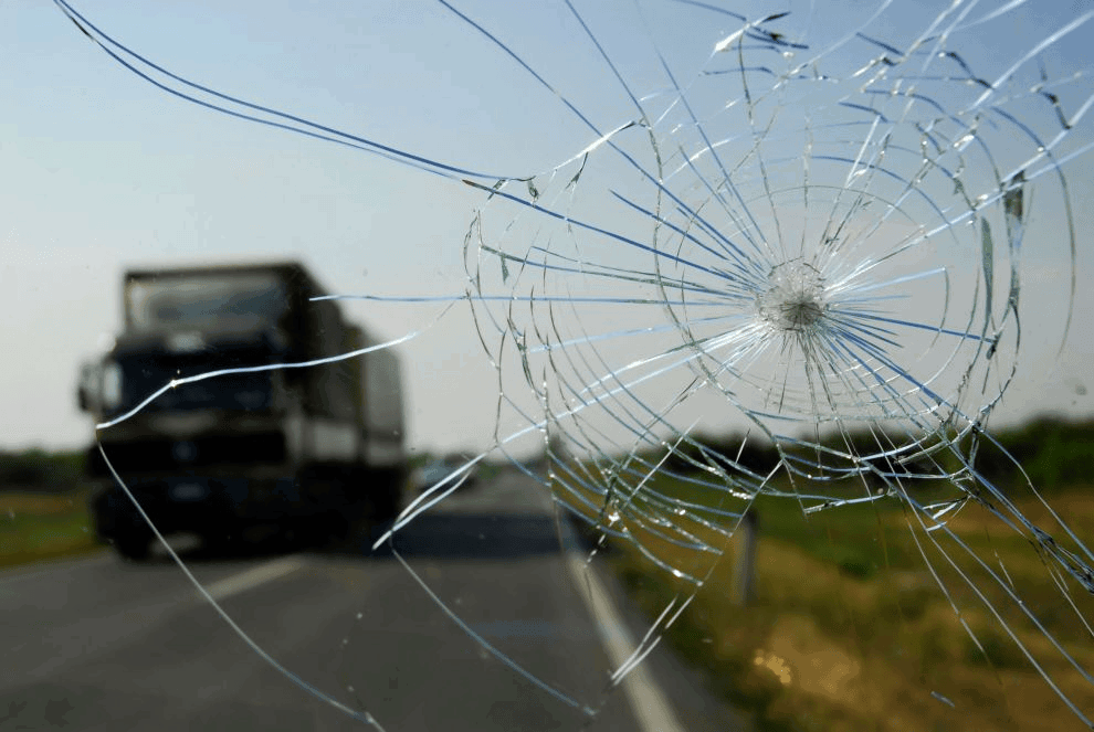 What Steps Should RV Owners Take for a Cracked Windshield?