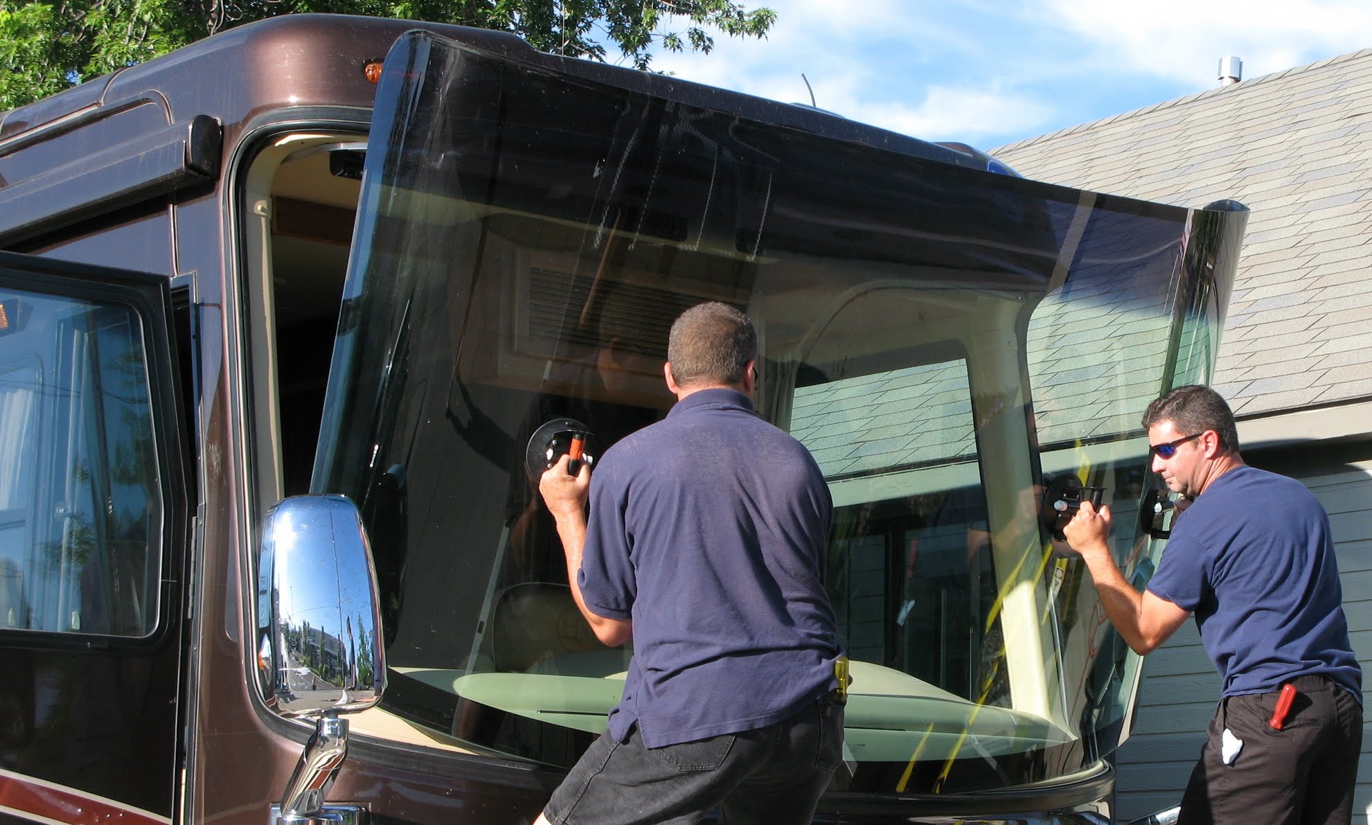 RV Windshield and Auto Glass Repair: A Guide for RV Owners in Phoenix