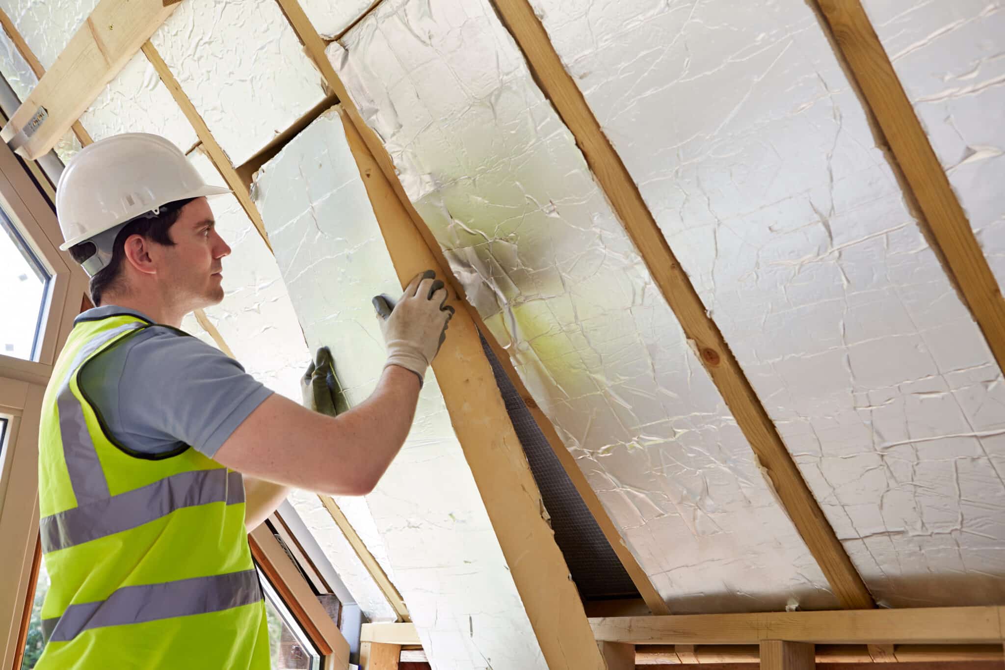 How Proper Roof Insulation Reduces Energy Costs?