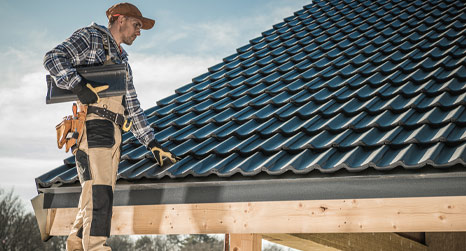 How Can You Hire Reliable Roofing Contractors In The Ridges?