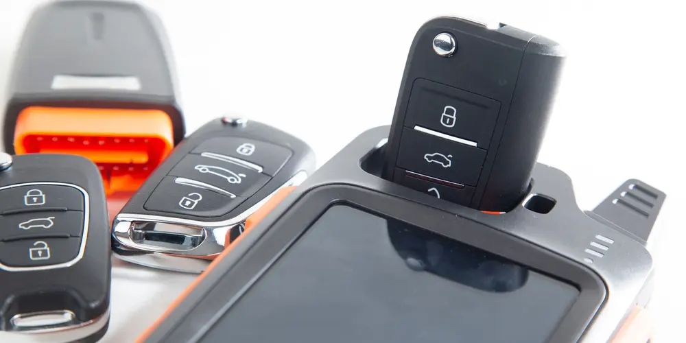 When Should You Use Car Key Remote Synchronization Service in Gorham?