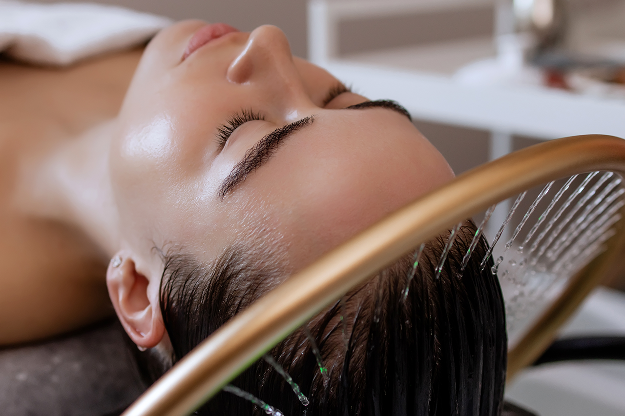 Why Is Japanese Head Spa Popular for Holistic Hair Wellness?